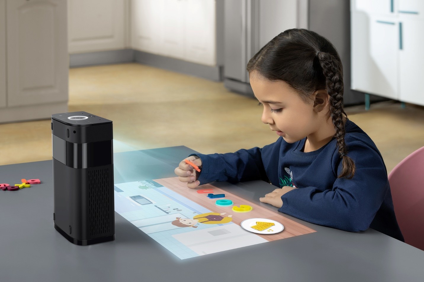Be equipped this year - here are portable and pocket-sized projectors